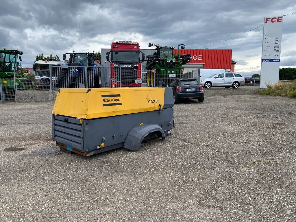 Atlas Copco QAX 60 - Carte Grise Françaises endommagé - Generator set: picture 1 Atlas Copco QAX 60 - Carte Grise Françaises endommagé - Generator set: picture 1