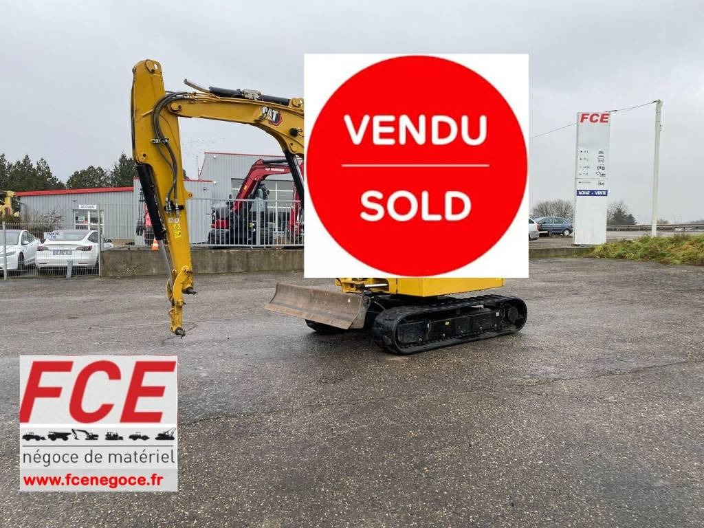 CAT 306CR/C2.4 1er Main endommagée - Mini excavator: picture 1 CAT 306CR/C2.4 1er Main endommagée - Mini excavator: picture 1