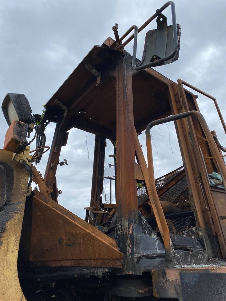 Wheel loader CAT 966 G endommagée Complete ou pour pièces: picture 19