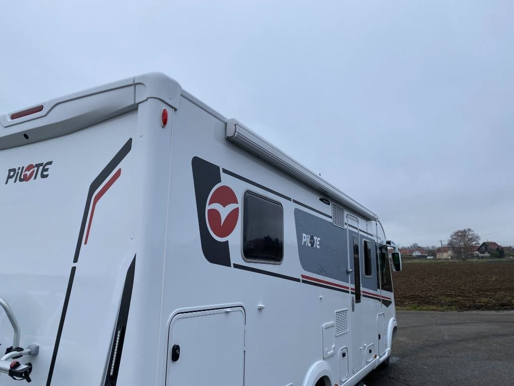 Integrated motorhome Fiat DUCATO MAXI 160 Multijet 2,2D/PILOTE G741endommagé: picture 28