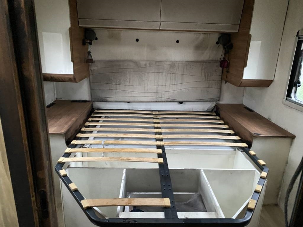 Integrated motorhome Fiat DUCATO MAXI 160 Multijet 2,2D/PILOTE G741endommagé: picture 12