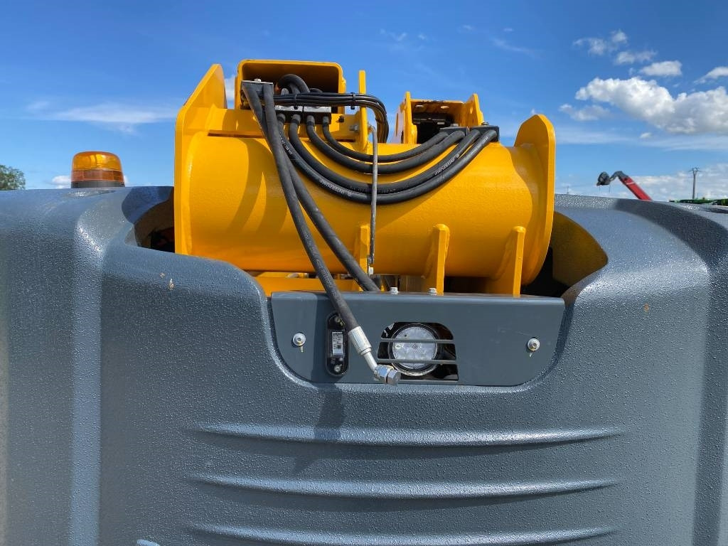 Articulated boom Haulotte HA16 RT/PRO-Certificat CE endommagée: picture 38