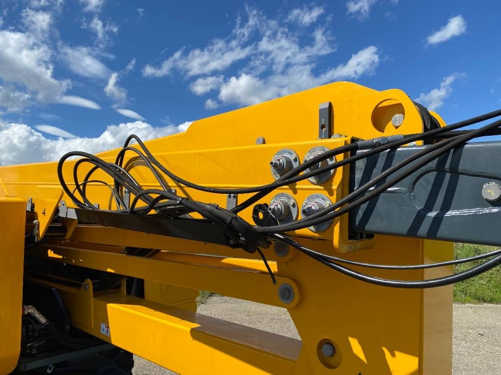 Articulated boom Haulotte HA16 RT/PRO-Certificat CE endommagée: picture 16