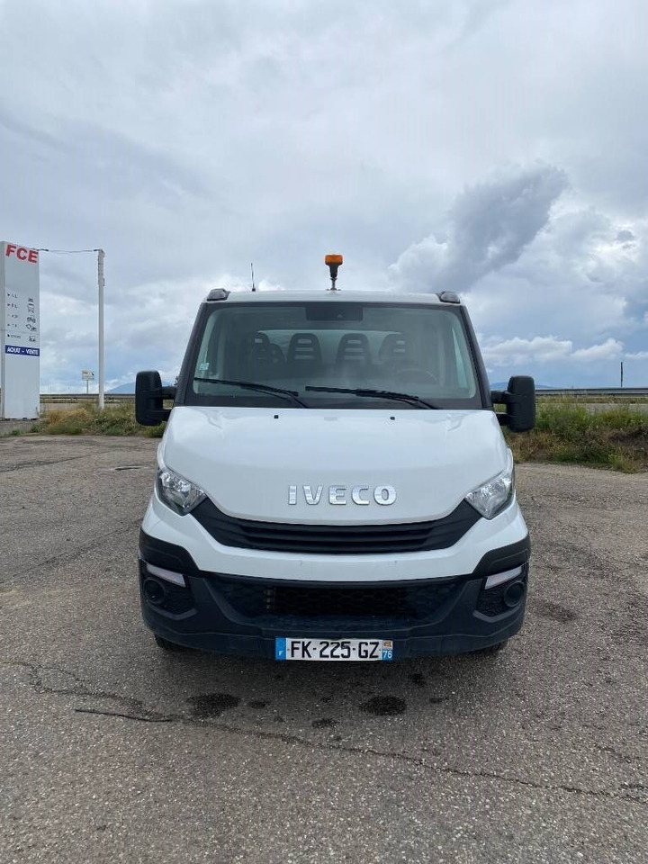 Iveco DAILY 35-140 C14 2.3D/140 / JPM VULCAIN endommagé - Tipper van, Combi van: picture 3 Iveco DAILY 35-140 C14 2.3D/140 / JPM VULCAIN endommagé - Tipper van, Combi van: picture 3