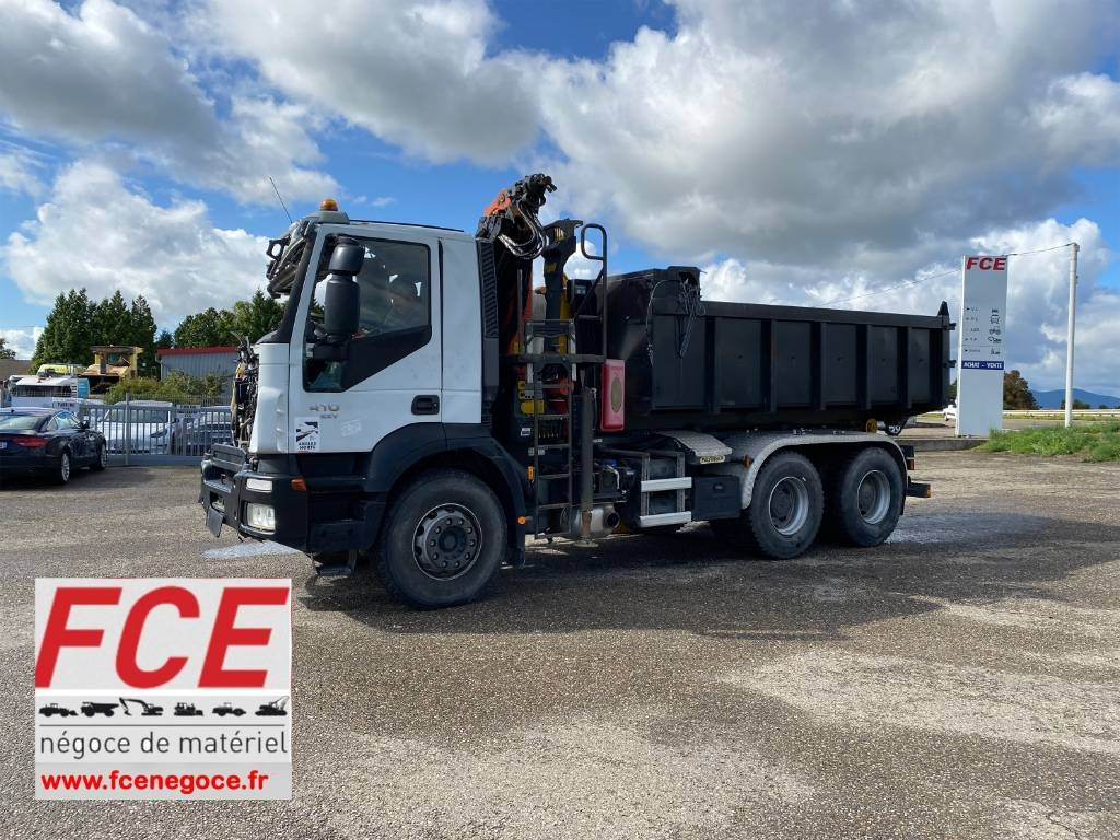 Iveco TRAKKER 410/EEV -PALFINGER PK13001-T18 endommagé - Hook lift truck: picture 1 Iveco TRAKKER 410/EEV -PALFINGER PK13001-T18 endommagé - Hook lift truck: picture 1