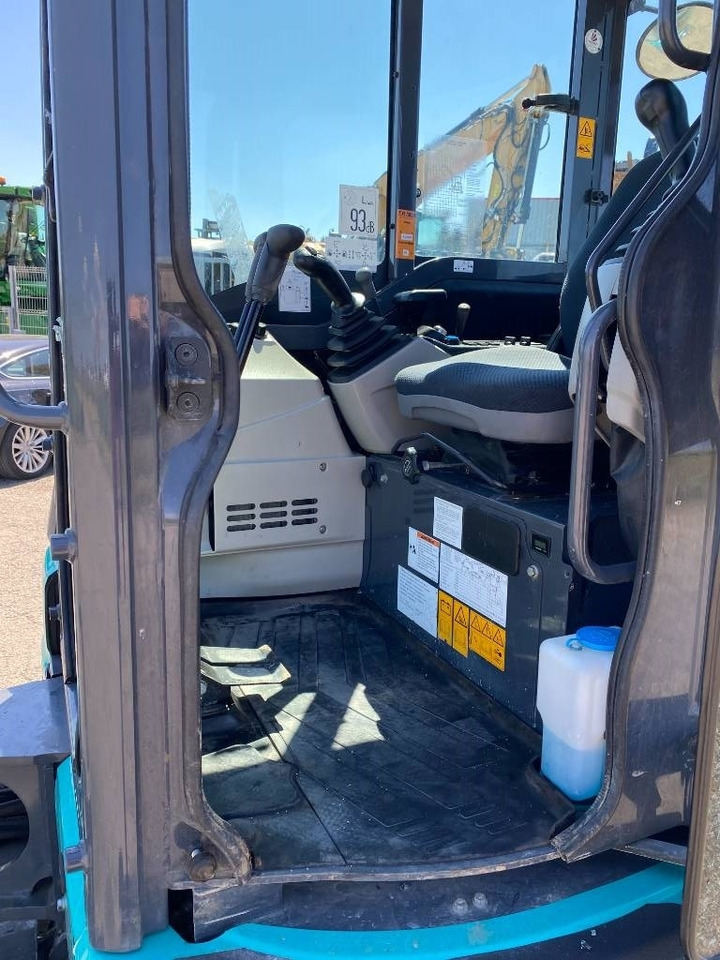 Mini excavator Kobelco SK28SR-6E 1er Main Origine Française endommagée: picture 24