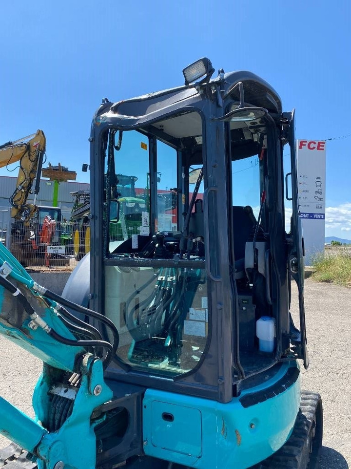 Mini excavator Kobelco SK28SR-6E 1er Main Origine Française endommagée: picture 22