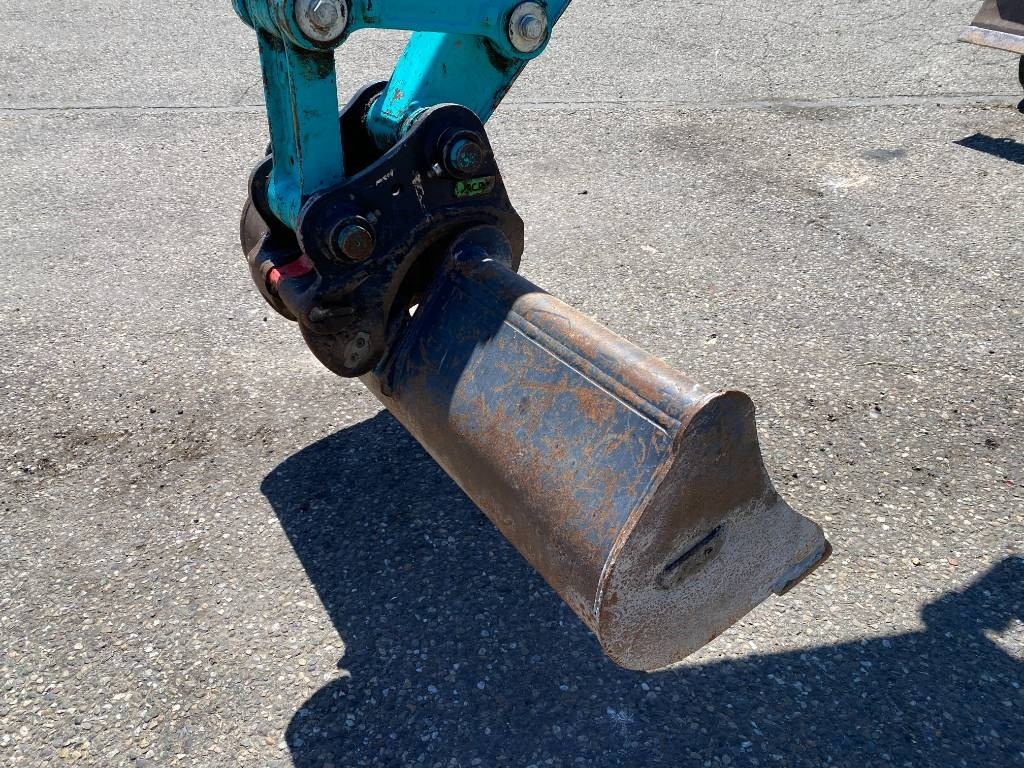 Mini excavator Kobelco SK28SR-6E 1er Main Origine Française endommagée: picture 17