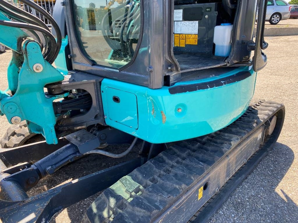 Mini excavator Kobelco SK28SR-6E 1er Main Origine Française endommagée: picture 23