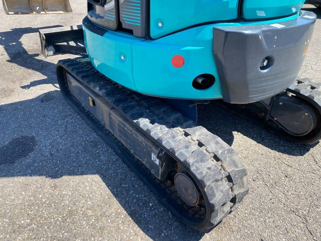 Mini excavator Kobelco SK28SR-6E 1er Main Origine Française endommagée: picture 29