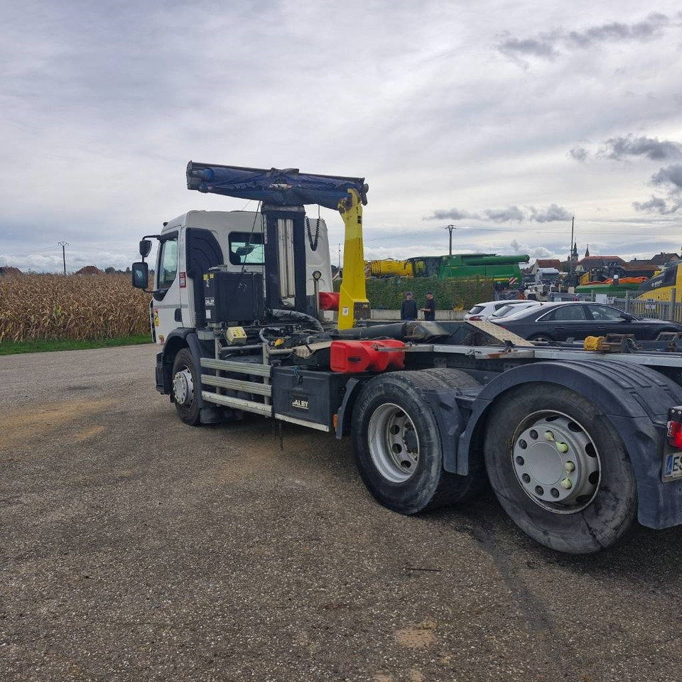 Renault D Wide 380 - Hook lift truck: picture 3 Renault D Wide 380 - Hook lift truck: picture 3