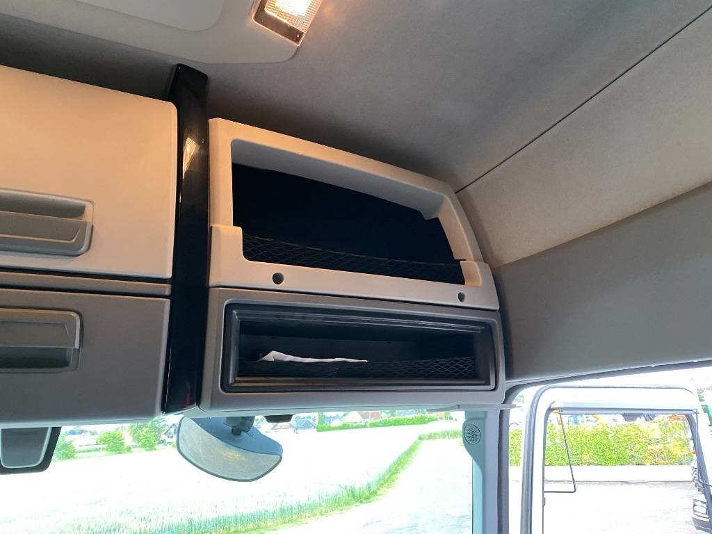 Tractor unit Renault T 480 / AFHYMAT Origine Française endommagé: picture 44