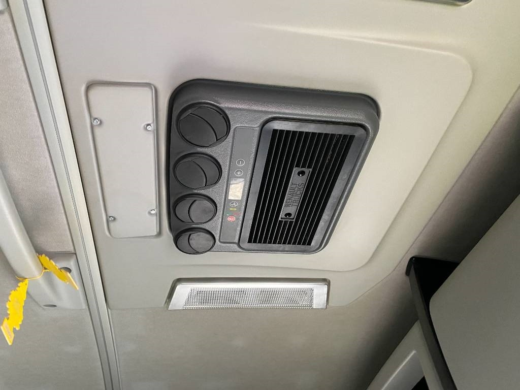 Tractor unit Renault T480 Dti13 / Carte Grise Françaises endommagé: picture 40 Tractor unit Renault T480 Dti13 / Carte Grise Françaises endommagé: picture 40