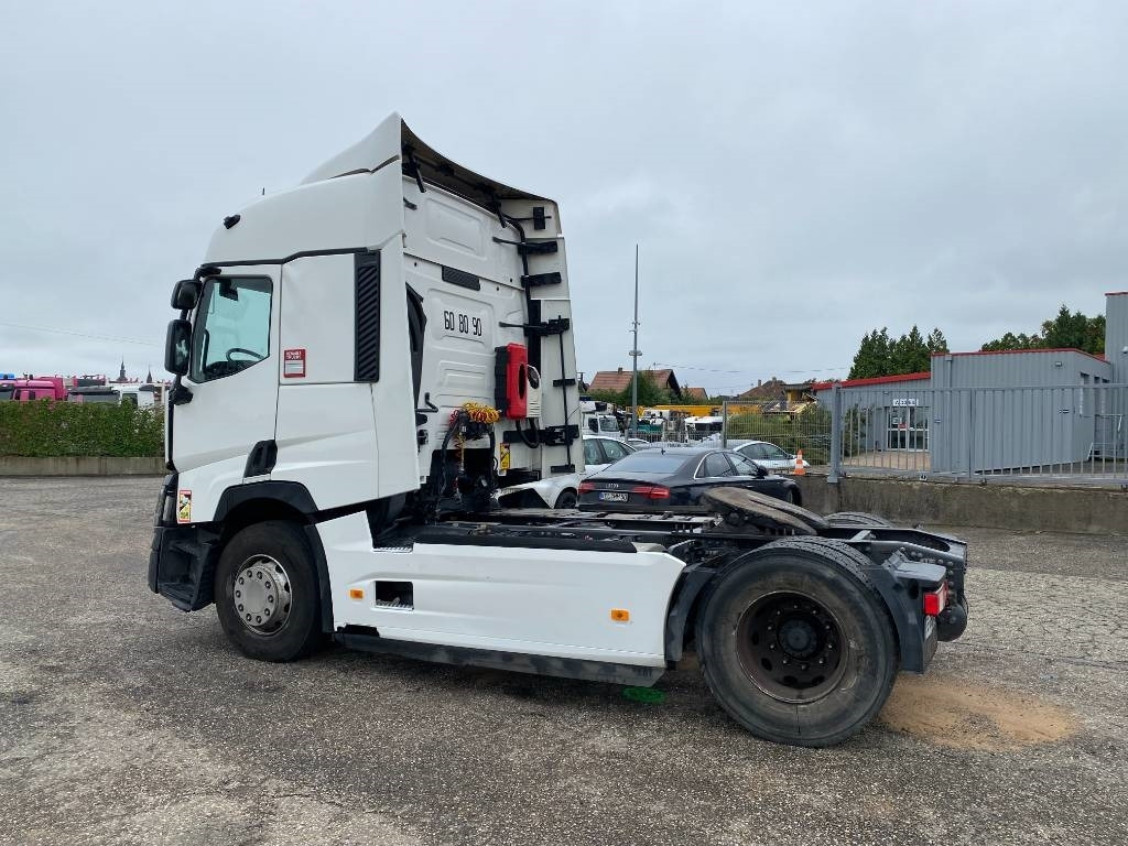 Tractor unit Renault T480 Dti13 / Carte Grise Françaises endommagé: picture 6 Tractor unit Renault T480 Dti13 / Carte Grise Françaises endommagé: picture 6