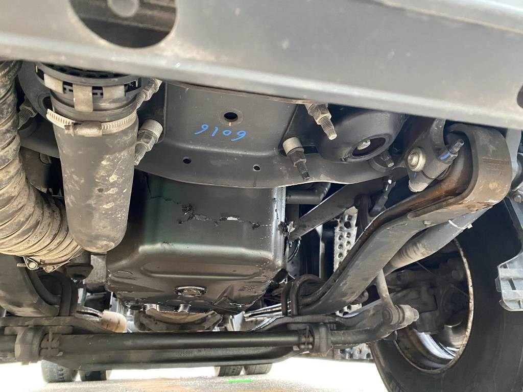 Tractor unit Renault T480 Dti13 / Carte Grise Françaises endommagé: picture 12 Tractor unit Renault T480 Dti13 / Carte Grise Françaises endommagé: picture 12