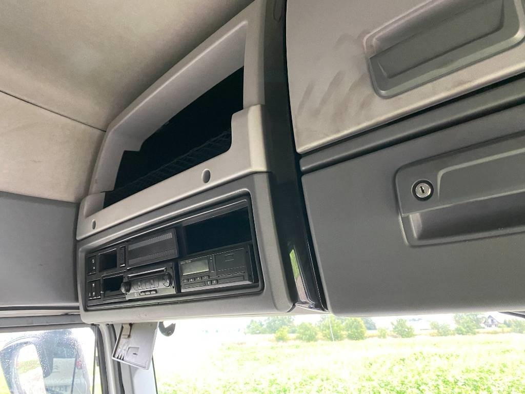 Tractor unit Renault T480 Dti13 / Carte Grise Françaises endommagé: picture 39 Tractor unit Renault T480 Dti13 / Carte Grise Françaises endommagé: picture 39