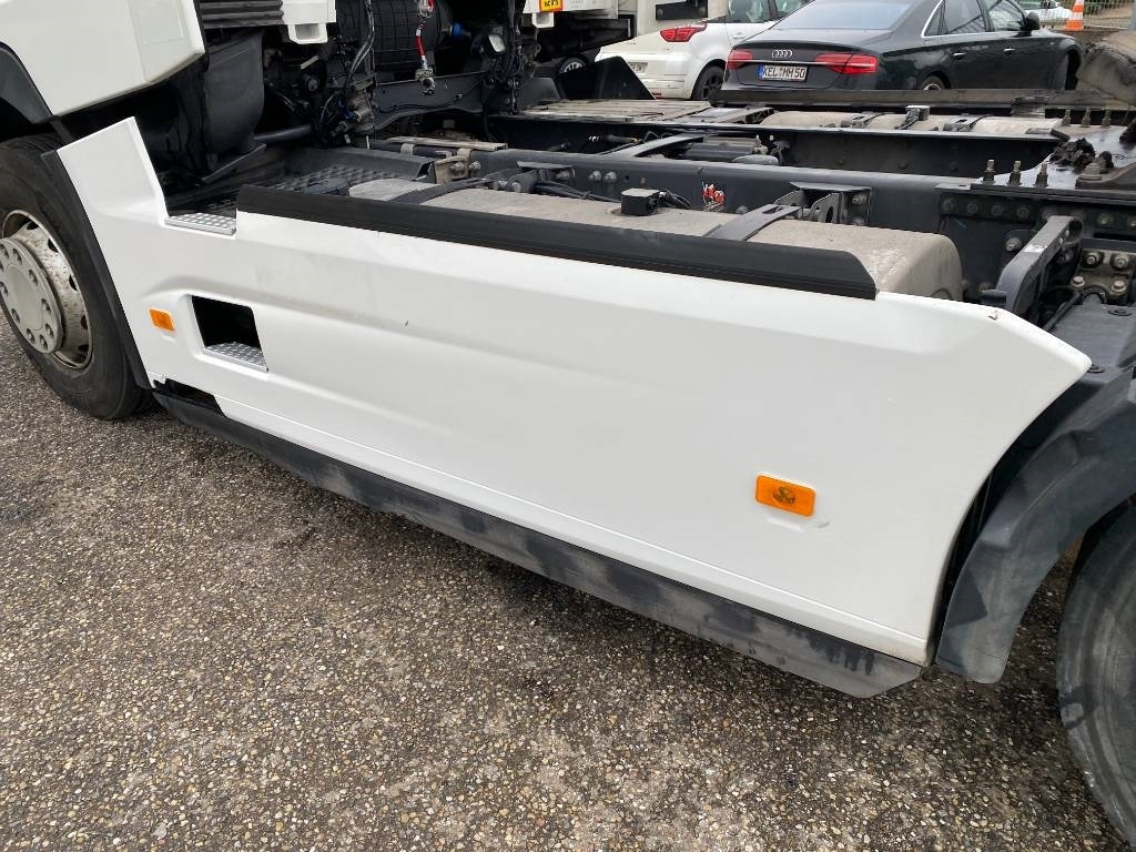 Tractor unit Renault T480 Dti13 / Carte Grise Françaises endommagé: picture 19 Tractor unit Renault T480 Dti13 / Carte Grise Françaises endommagé: picture 19