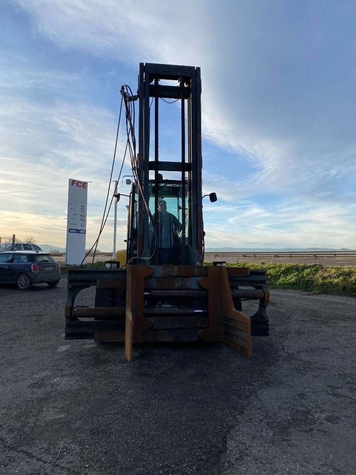 Yale GDP120DC-P4855 / DURWEN PBK a réparer - Diesel forklift: picture 3 Yale GDP120DC-P4855 / DURWEN PBK a réparer - Diesel forklift: picture 3