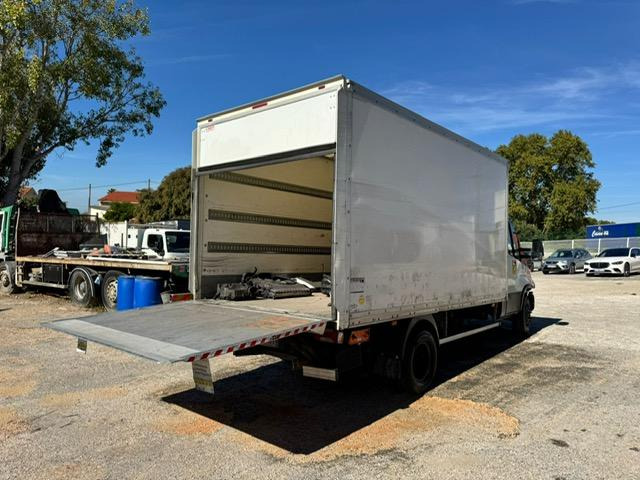 Iveco 70C180 CAISSE HAYON - Closed box van: picture 5 Iveco 70C180 CAISSE HAYON - Closed box van: picture 5