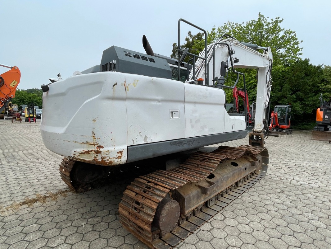 Doosan DX225LC-5 - Crawler excavator: picture 3 Doosan DX225LC-5 - Crawler excavator: picture 3