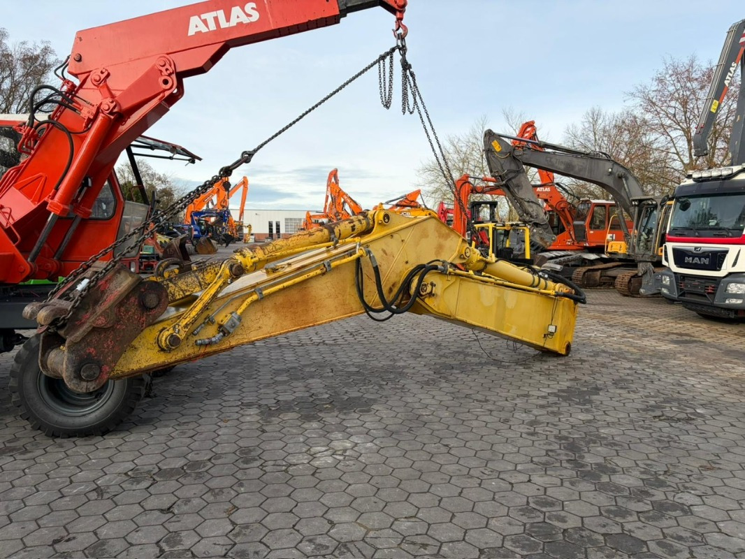 New Holland E385 - Crawler excavator: picture 2 New Holland E385 - Crawler excavator: picture 2