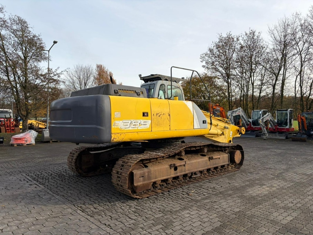 New Holland E385 - Crawler excavator: picture 4 New Holland E385 - Crawler excavator: picture 4