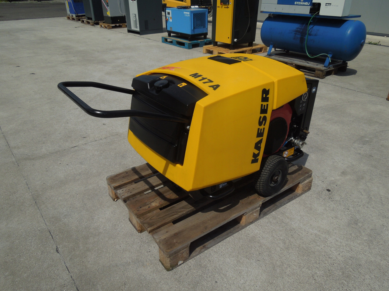 KAESER M17A - Air compressor: picture 1 KAESER M17A - Air compressor: picture 1