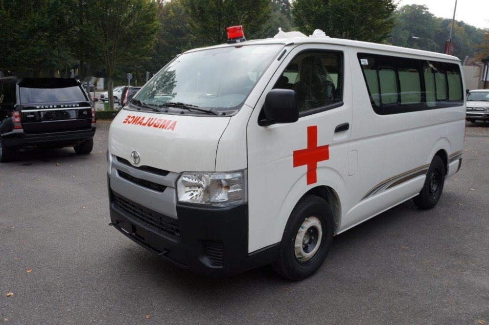 Toyota Hiace STANDARD ROOF ambulance 2.5L Diesel Manual - Minibus, Passenger van: picture 1 Toyota Hiace STANDARD ROOF ambulance 2.5L Diesel Manual - Minibus, Passenger van: picture 1