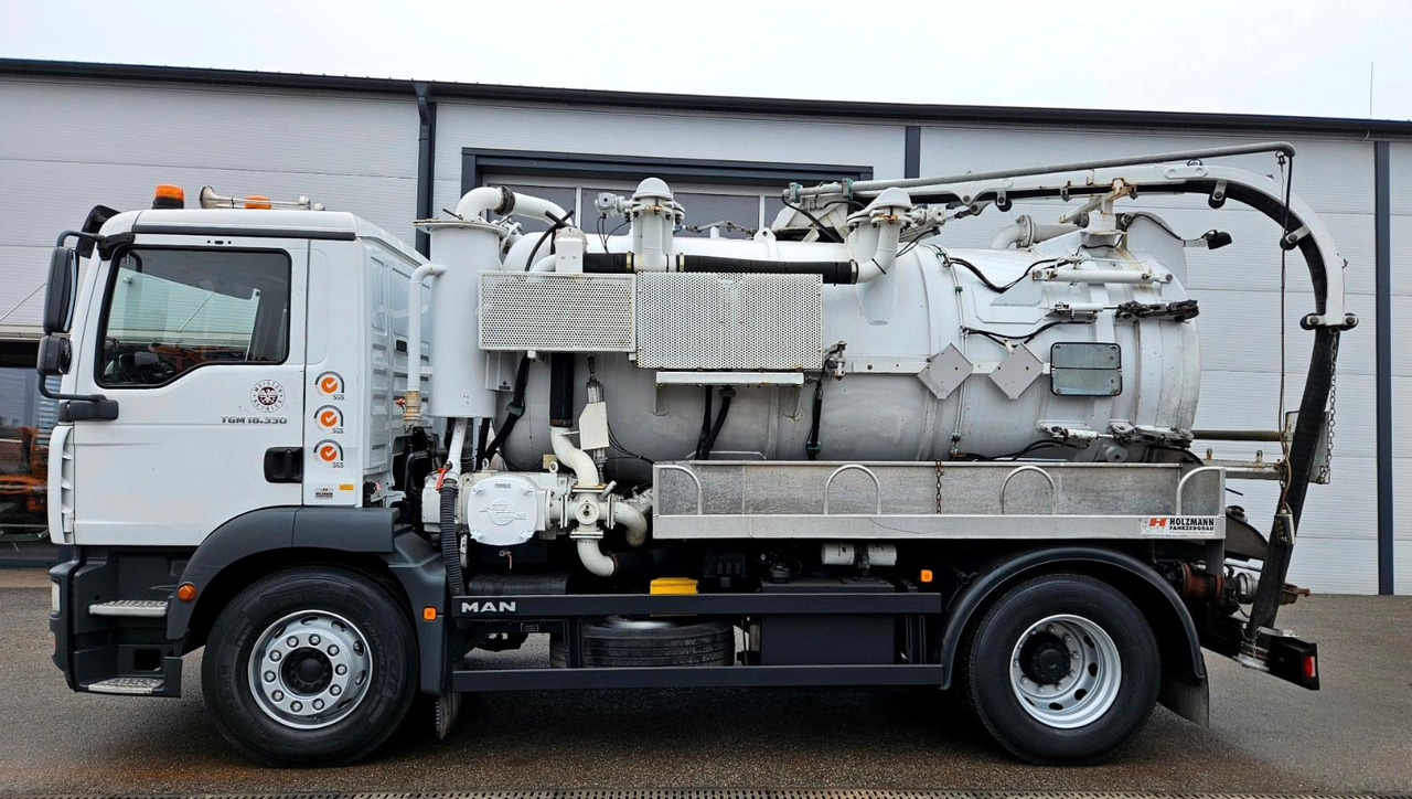MAN TGM 18.330 Holzmann Mabo 7,4m3 Kanalreiniger ADR - Vacuum truck: picture 2 MAN TGM 18.330 Holzmann Mabo 7,4m3 Kanalreiniger ADR - Vacuum truck: picture 2