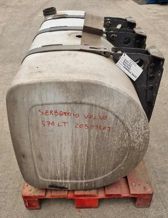 Serbatoio Volvo 570 lt - Fuel tank for Truck: picture 1 Serbatoio Volvo 570 lt - Fuel tank for Truck: picture 1