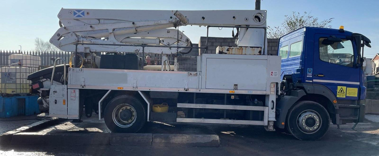 Concrete pump truck PUTZMEISTER 20M 4 Section: picture 6