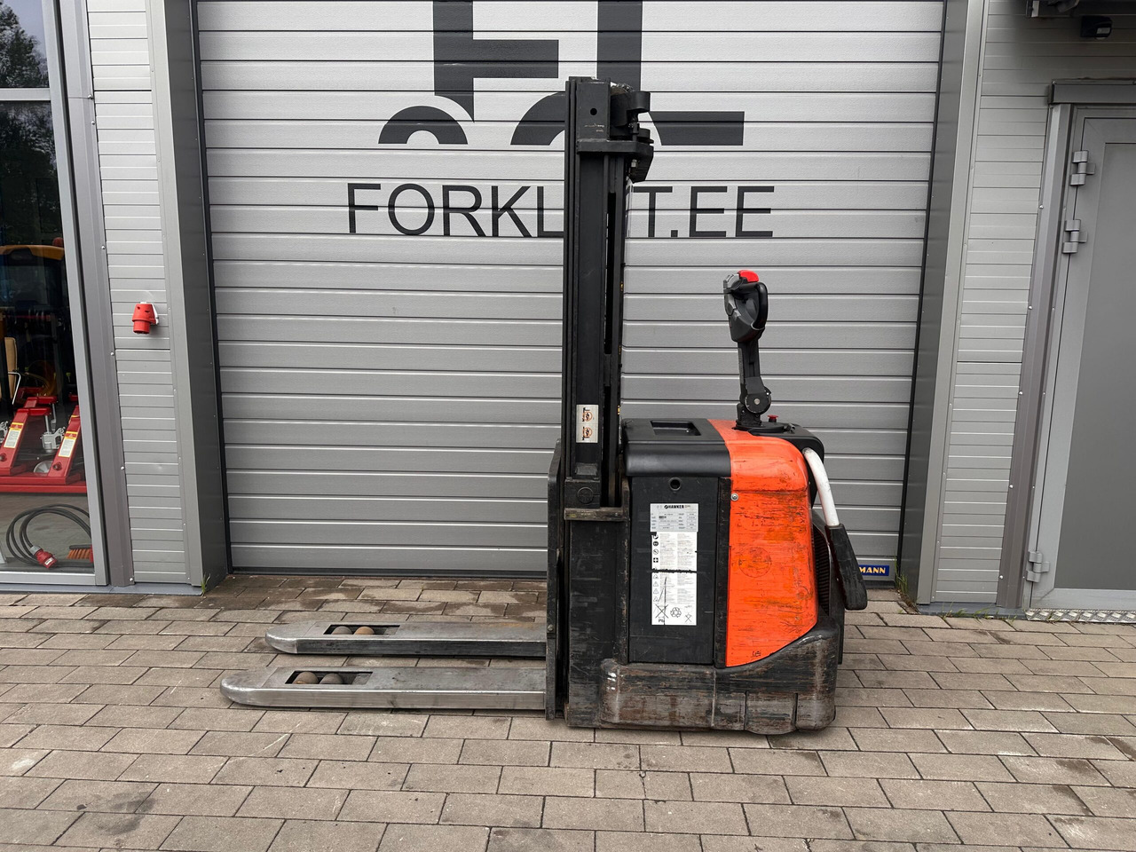 BT SPE125 - Stacker: picture 2 BT SPE125 - Stacker: picture 2
