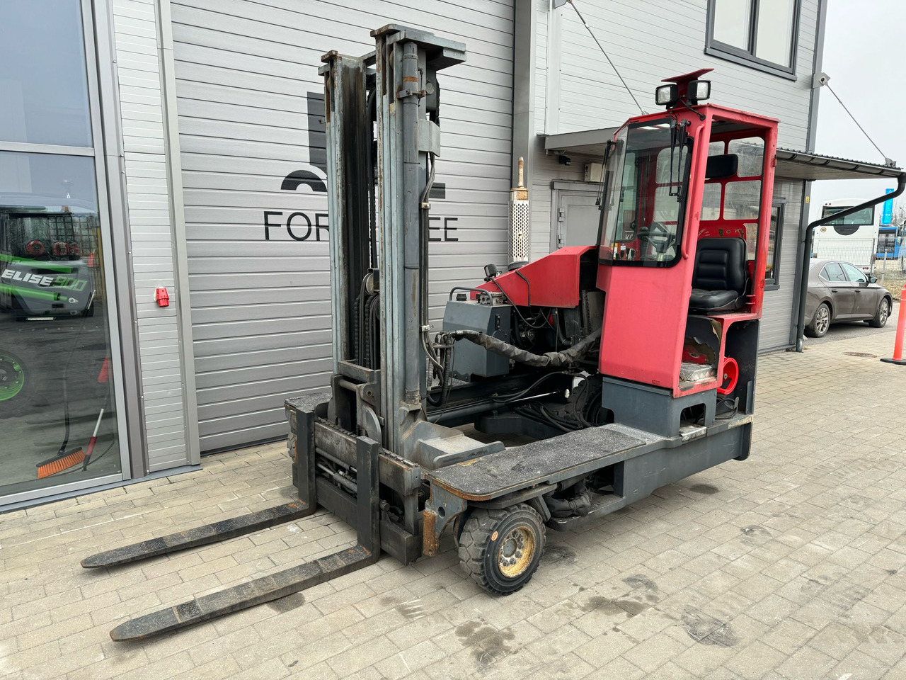 Combilift C4000 - Side loader: picture 2 Combilift C4000 - Side loader: picture 2