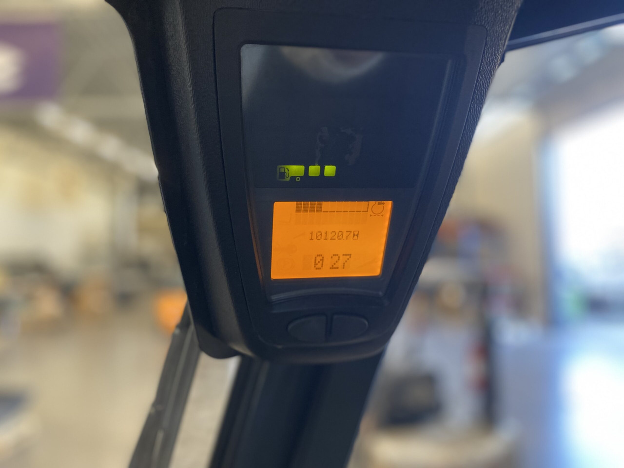 Diesel forklift Linde H80D: picture 7