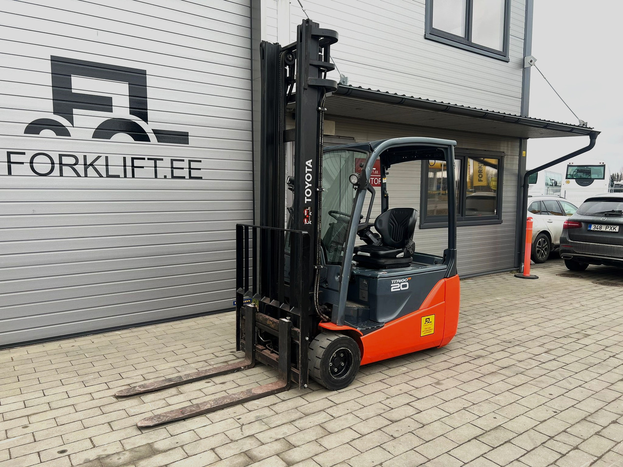 Toyota 8FBE20T - Electric forklift: picture 1 Toyota 8FBE20T - Electric forklift: picture 1