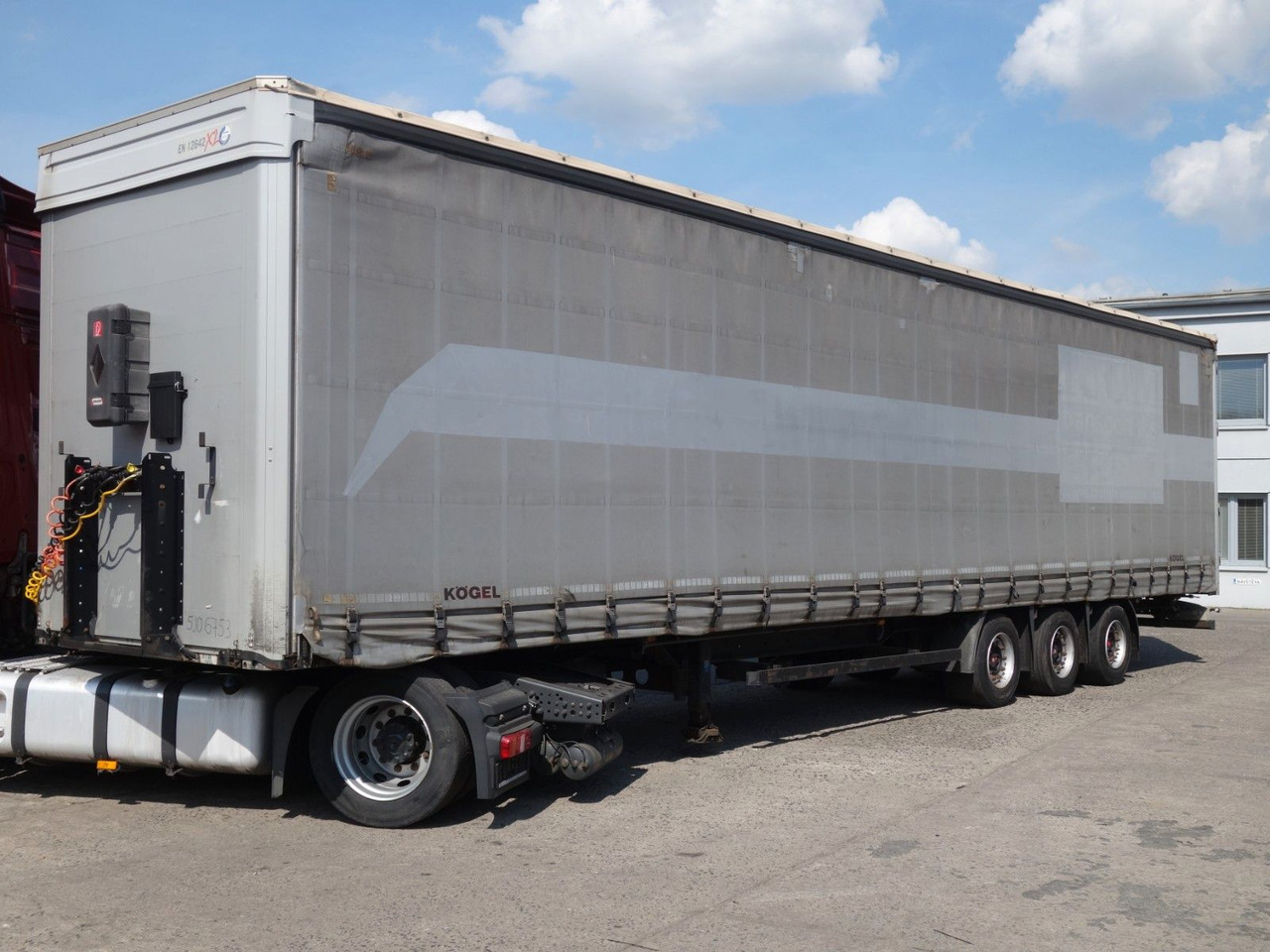 Kögel SN24 MEGA, Liftachse, SAF Achsen - Curtainsider semi-trailer: picture 3 Kögel SN24 MEGA, Liftachse, SAF Achsen - Curtainsider semi-trailer: picture 3
