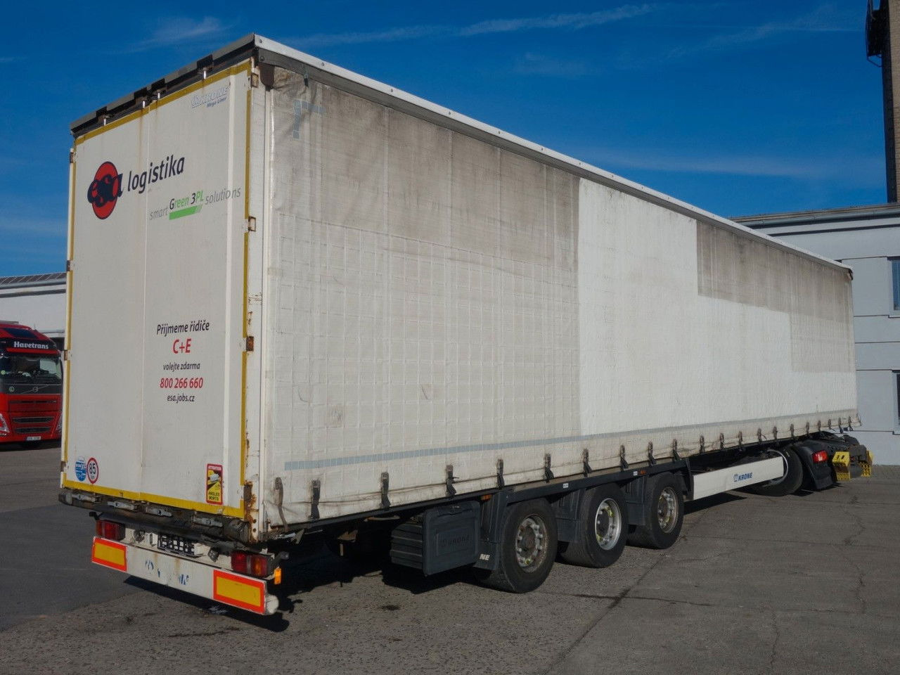 Krone SD, Mega, Liftachse, 4 Stk. SD, Mega, Liftachse, 4 Stk. - Curtainsider semi-trailer: picture 1 Krone SD, Mega, Liftachse, 4 Stk. SD, Mega, Liftachse, 4 Stk. - Curtainsider semi-trailer: picture 1