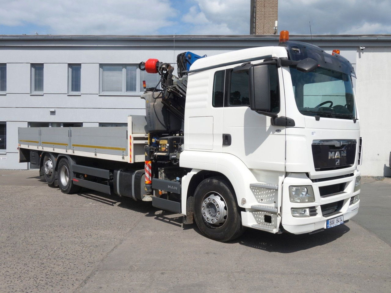 MAN TGS 26.360 FG 6x2 mit Fassi F210C - Crane truck: picture 3 MAN TGS 26.360 FG 6x2 mit Fassi F210C - Crane truck: picture 3