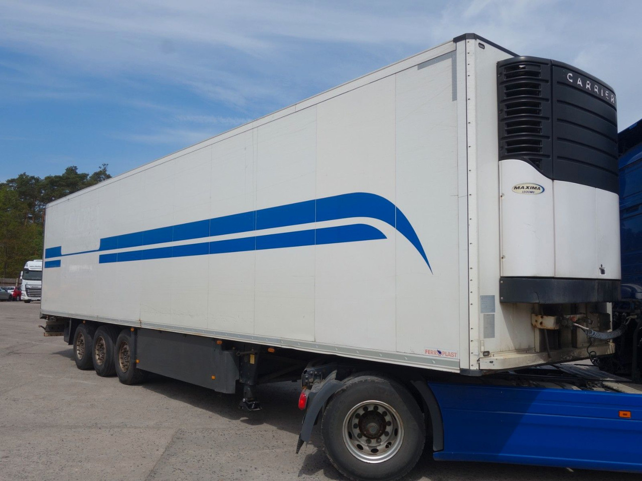 Schmitz Cargobull SKO 24/L mir Carrier 1300, 2 Kammern - Refrigerator semi-trailer: picture 3 Schmitz Cargobull SKO 24/L mir Carrier 1300, 2 Kammern - Refrigerator semi-trailer: picture 3