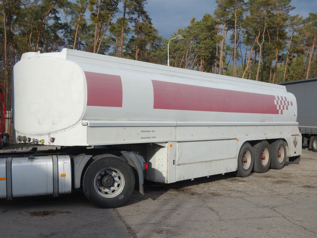 Schwarzmüller TSL 3/E Diesel/Benzin 7 Kammern - Tanker semi-trailer: picture 1 Schwarzmüller TSL 3/E Diesel/Benzin 7 Kammern - Tanker semi-trailer: picture 1