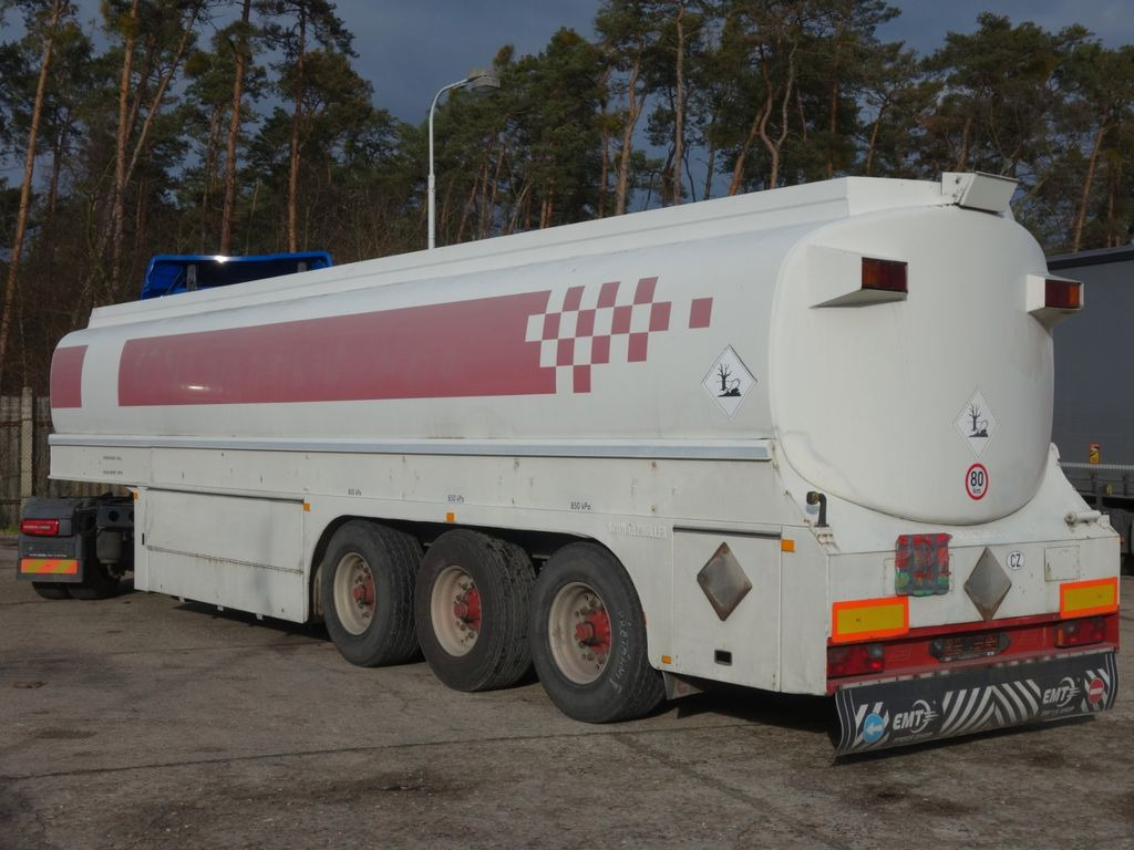 Schwarzmüller TSL 3/E Diesel/Benzin 7 Kammern - Tanker semi-trailer: picture 2 Schwarzmüller TSL 3/E Diesel/Benzin 7 Kammern - Tanker semi-trailer: picture 2