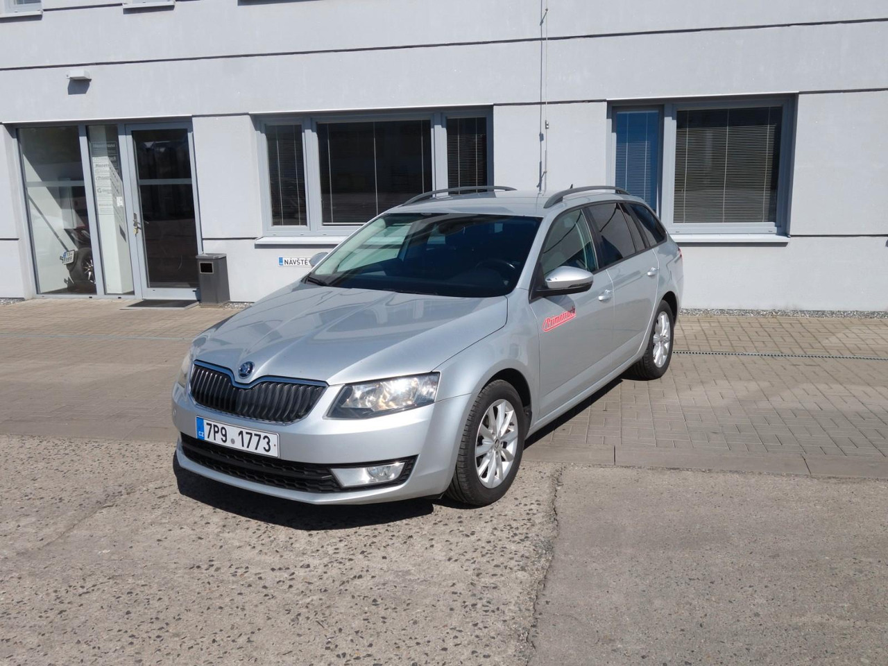 Skoda Octavia Combi Ambition 1,6 TDI, DSG, Navi, Clima - Estate car: picture 1 Skoda Octavia Combi Ambition 1,6 TDI, DSG, Navi, Clima - Estate car: picture 1