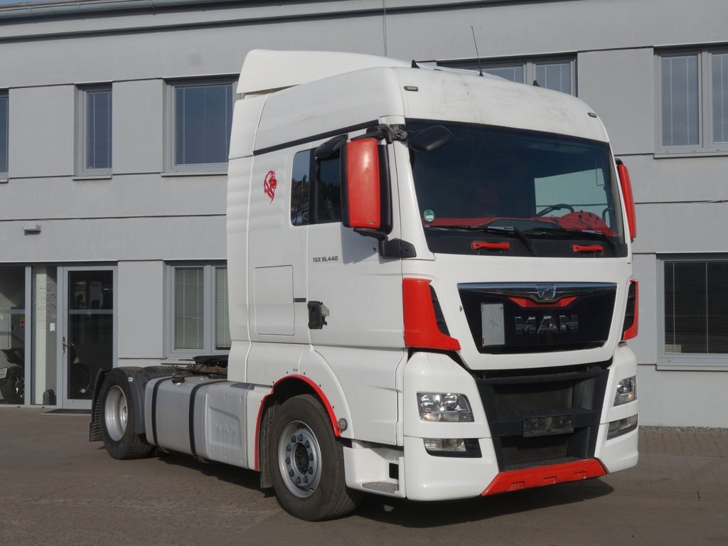 MAN TGX 18.440 XLX E6 ST, Retarder - Tractor unit: picture 3 MAN TGX 18.440 XLX E6 ST, Retarder - Tractor unit: picture 3