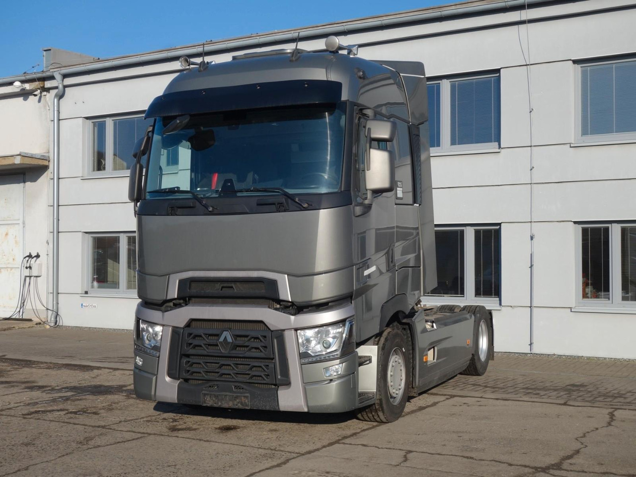 Renault T520, Standard, I Park Cool - Tractor unit: picture 1 Renault T520, Standard, I Park Cool - Tractor unit: picture 1