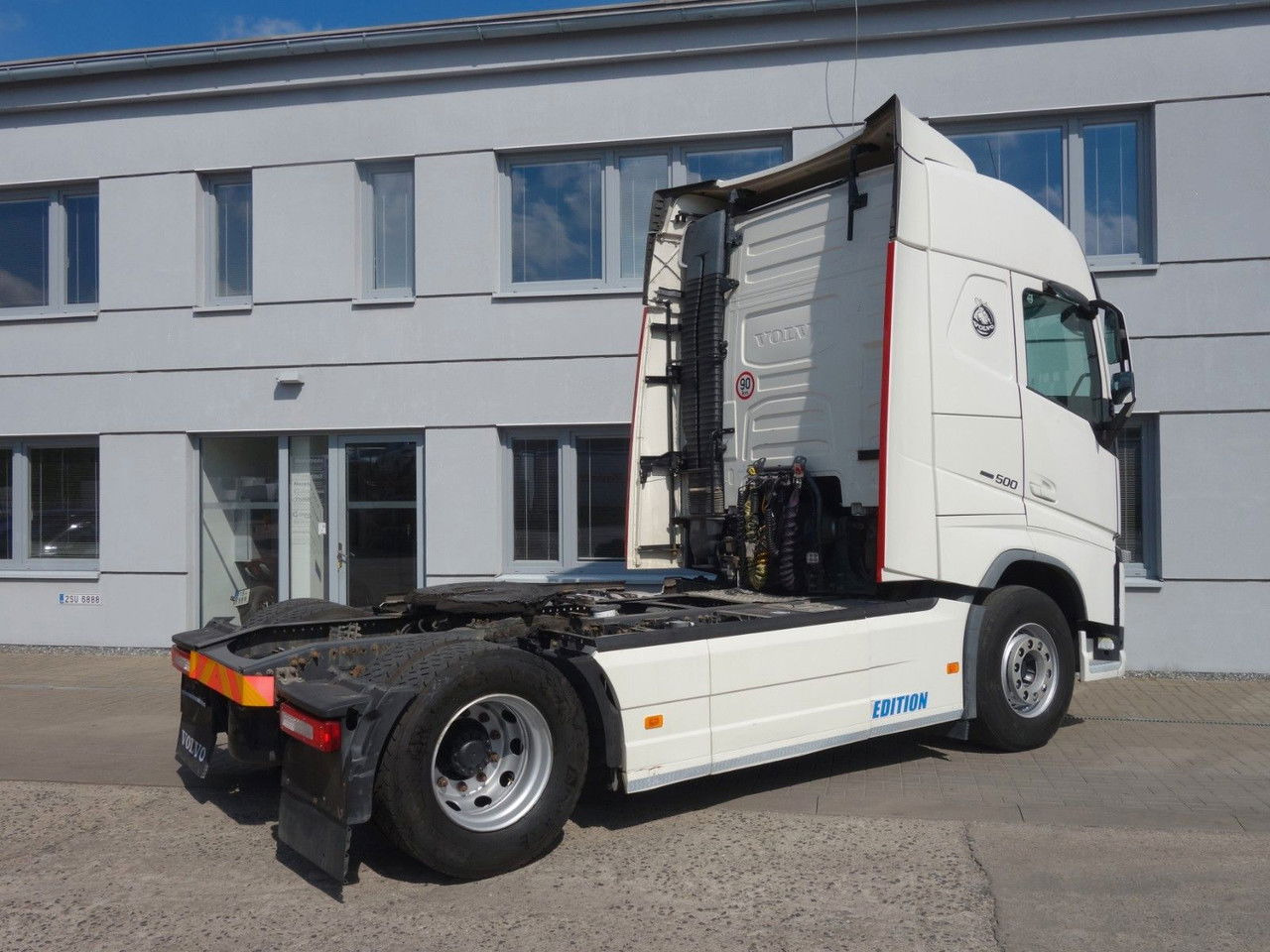 Volvo FH 500 Globetrotter, Standard - Tractor unit: picture 5 Volvo FH 500 Globetrotter, Standard - Tractor unit: picture 5