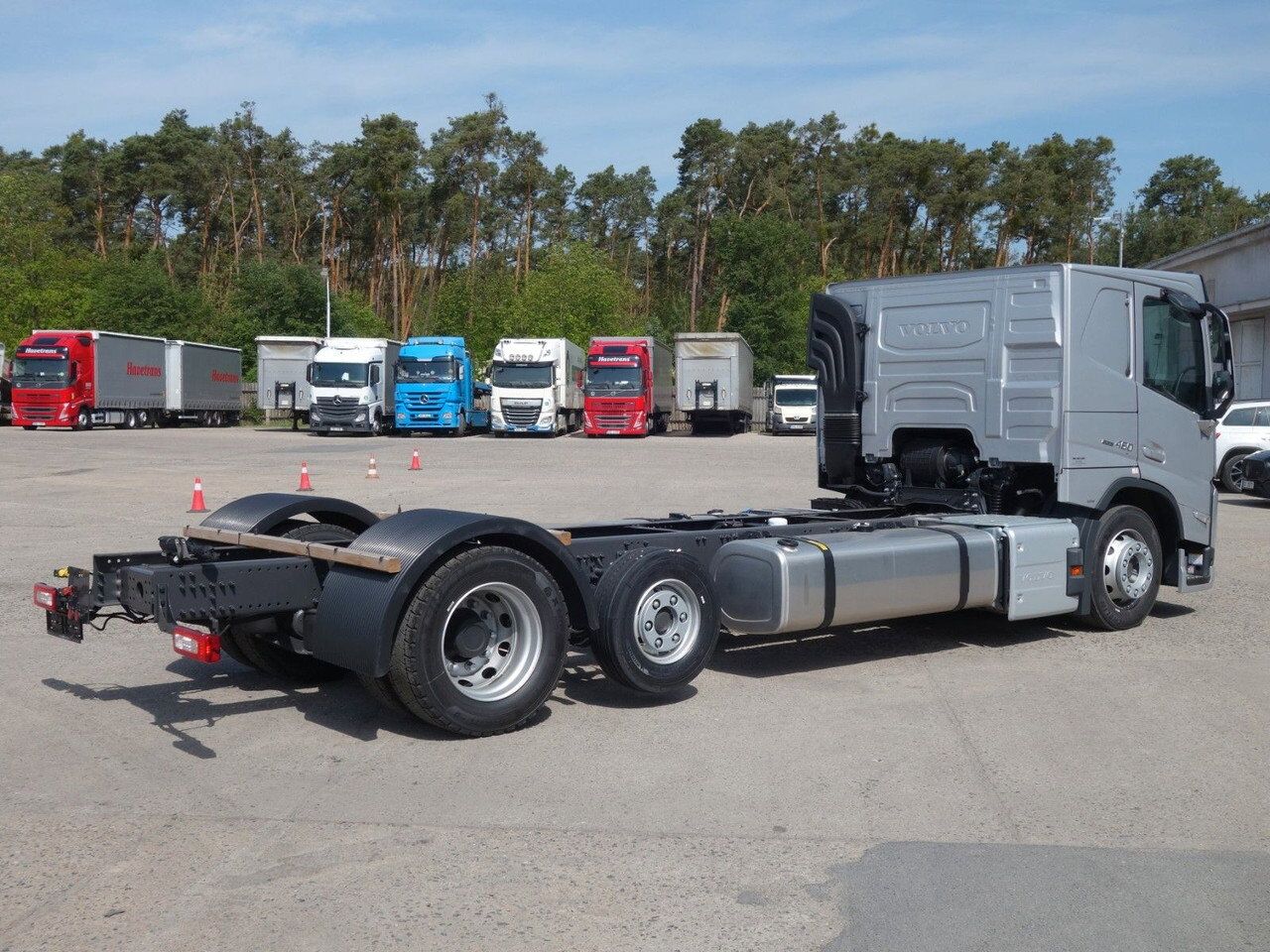 Volvo FM 460 FM13 6x2 Neue RTO , Kassbohrer, Rolfo, Rimo - Autotransporter truck: picture 4 Volvo FM 460 FM13 6x2 Neue RTO , Kassbohrer, Rolfo, Rimo - Autotransporter truck: picture 4