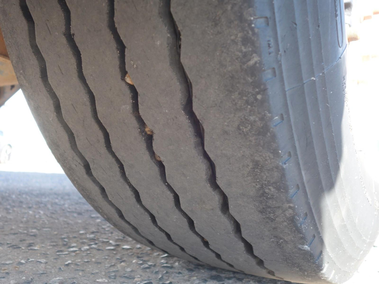 Tipper Volvo FM 500 6x4, Dreiseitenkipper SchwarzmÃ¼ller: picture 16