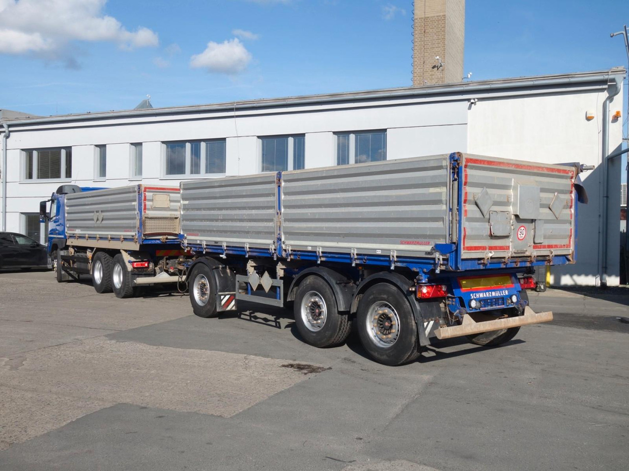 Tipper Volvo FM 500 6x4, Dreiseitenkipper SchwarzmÃ¼ller: picture 6