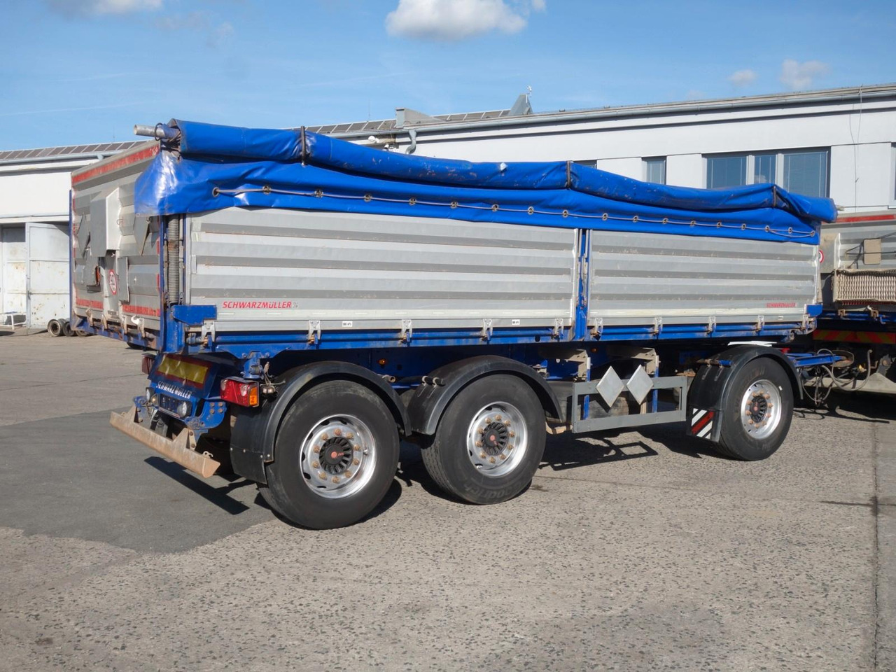 Tipper Volvo FM 500 6x4, Dreiseitenkipper SchwarzmÃ¼ller: picture 11