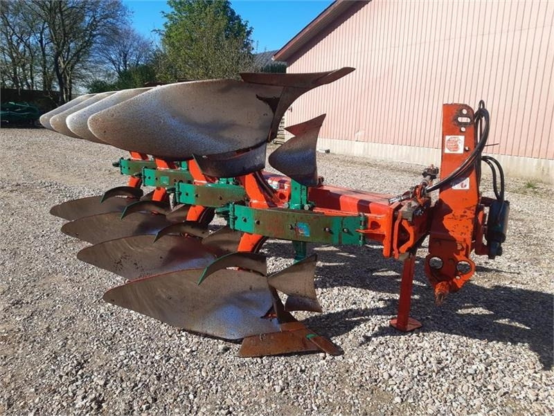 Kverneland 4 furet - Plow: picture 2 Kverneland 4 furet - Plow: picture 2